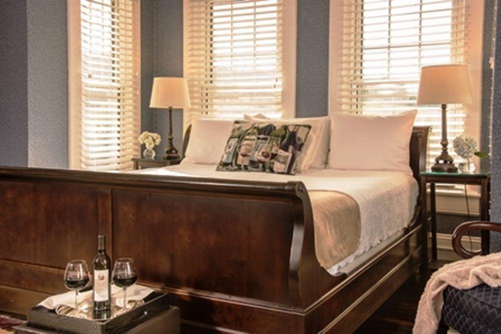 Steeles Tavern Manor Bed & Breakfast Raphine Экстерьер фото